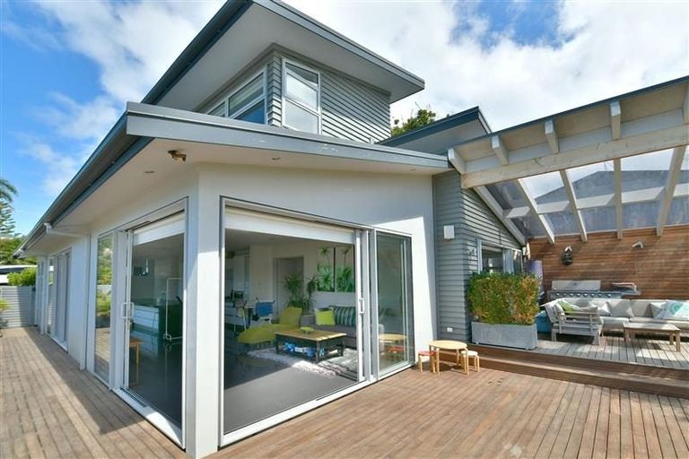 Photo of property in 855 Whangaparaoa Road, Manly, Whangaparaoa, 0930