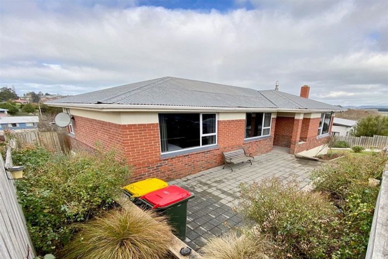 Photo of property in 6 Newarp Street, Balclutha, 9230