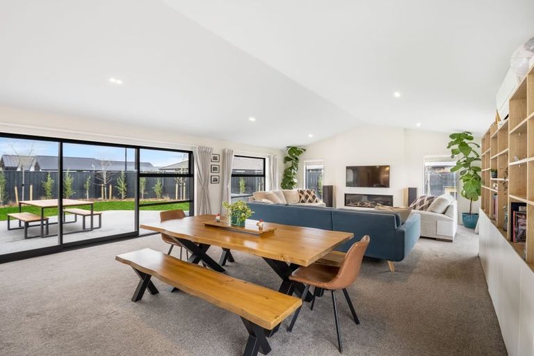 Photo of property in 3 Springbrook Close, Rangiora, 7400