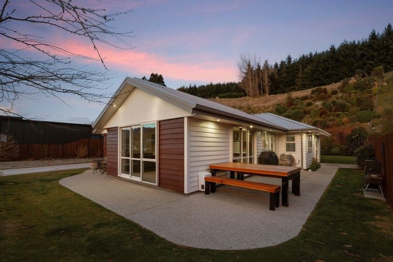 Photo of property in 36 Risinghurst Terrace, Lower Shotover, Queenstown, 9304