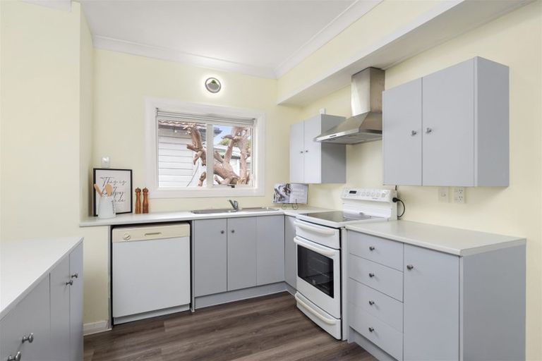 Photo of property in 594 Ferguson Street, Terrace End, Palmerston North, 4410