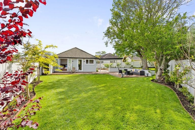 Photo of property in 9 Tui Street, Belmont, Auckland, 0622