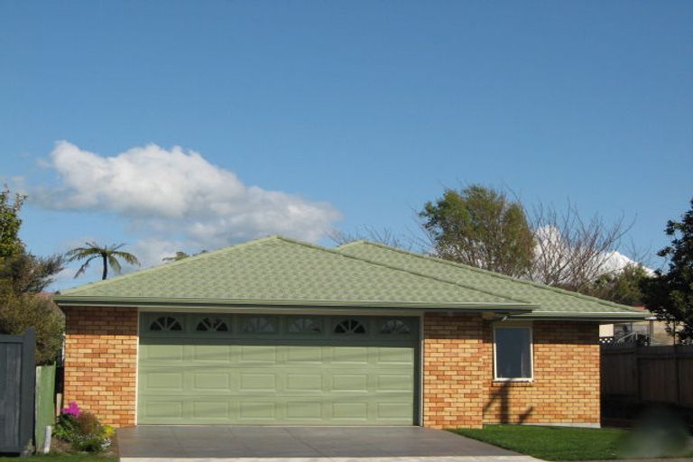 Photo of property in 7 Dorset Avenue, Westown, New Plymouth, 4310