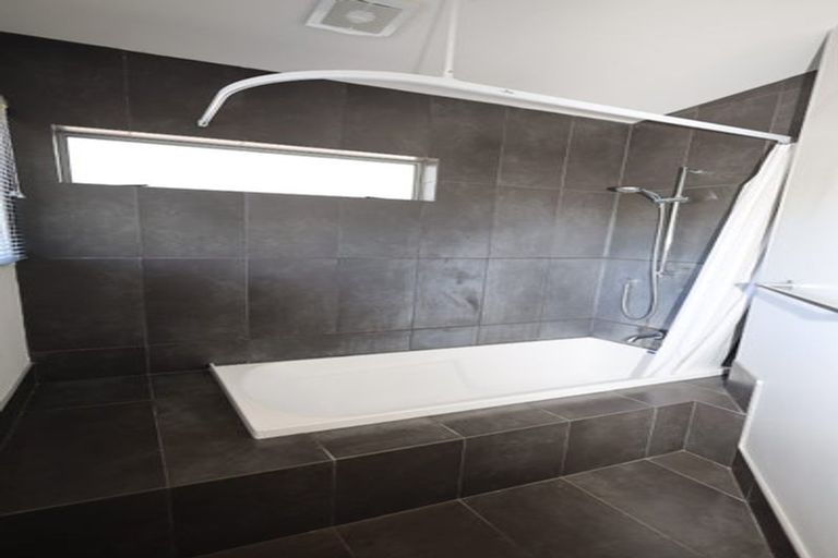 Photo of property in 12 Grasmere Way, Bethlehem, Tauranga, 3110