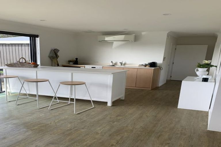 Photo of property in 43 Anderson Road, Matakana, Warkworth, 0985