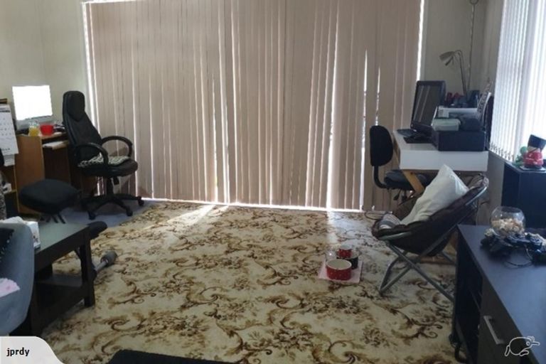 Photo of property in 1/22a Kelvyn Grove, Hillpark, Auckland, 2102