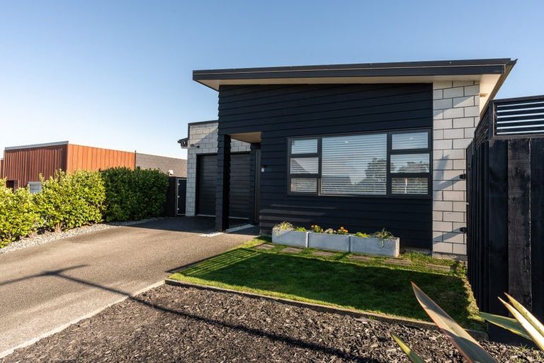 Photo of property in 2 Onukutara Place, Huntington, Hamilton, 3210