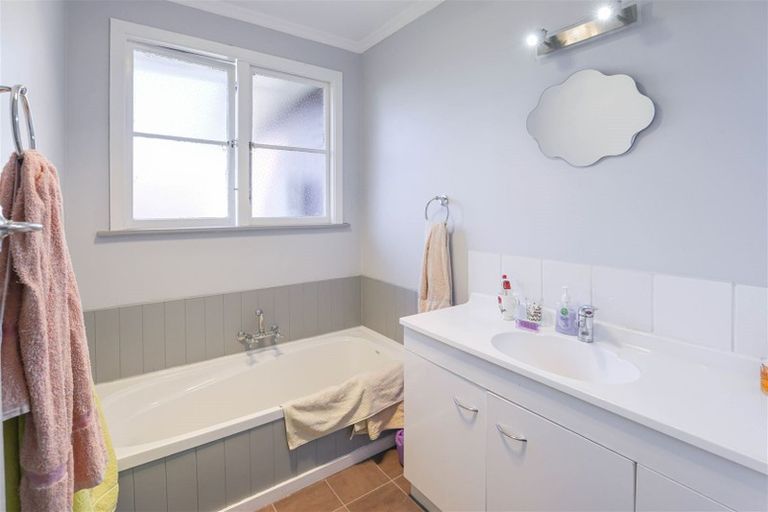 Photo of property in 159 Archibald Street, Tinwald, Ashburton, 7700