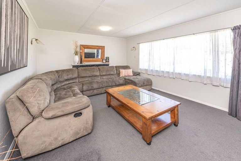 Photo of property in 70 Purnell Street, College Estate, Whanganui, 4500