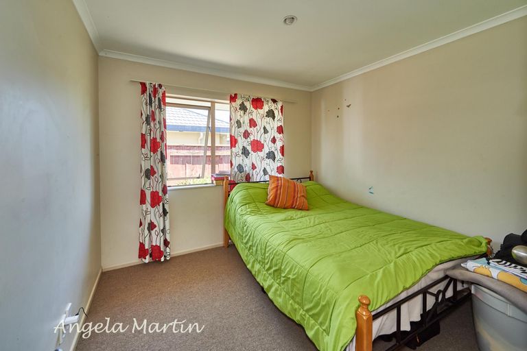 Photo of property in 24 Parnell Street, Fairfield, Lower Hutt, 5011