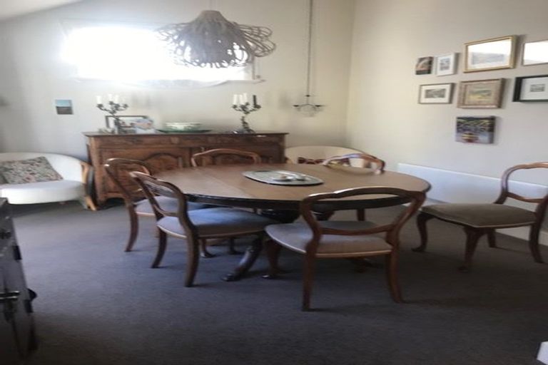 Photo of property in 10 Parliament Street, Thorndon, Wellington, 6011