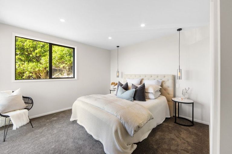 Photo of property in 307a Mount Pleasant Road, Mount Pleasant, Christchurch, 8081
