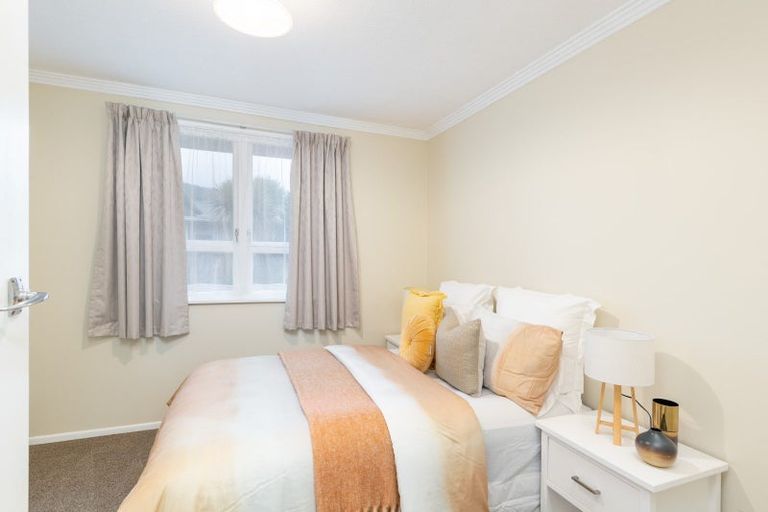 Photo of property in 15 Charles Street, Clouston Park, Upper Hutt, 5018