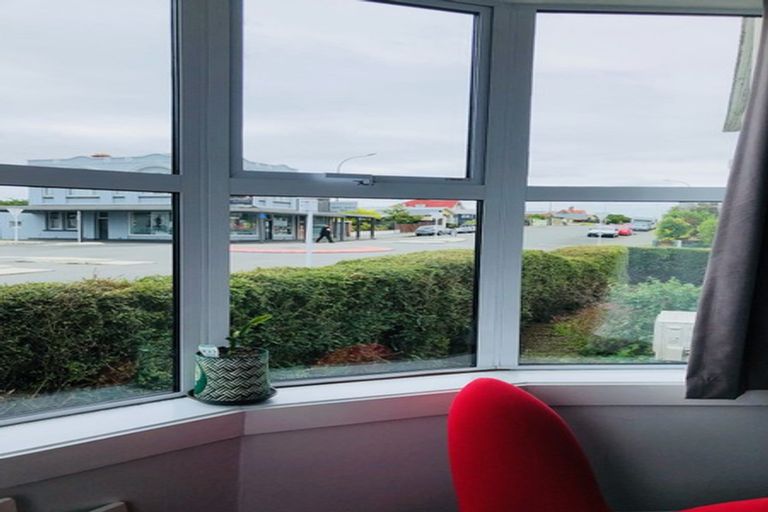 Photo of property in 1-5/65 Grey Road, Timaru, 7910