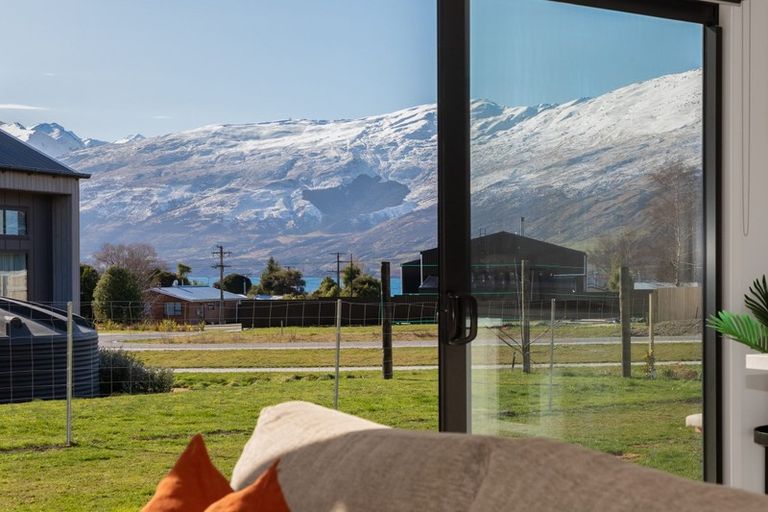 Photo of property in 11 Lakefield Close, Kingston, Athol, 9793