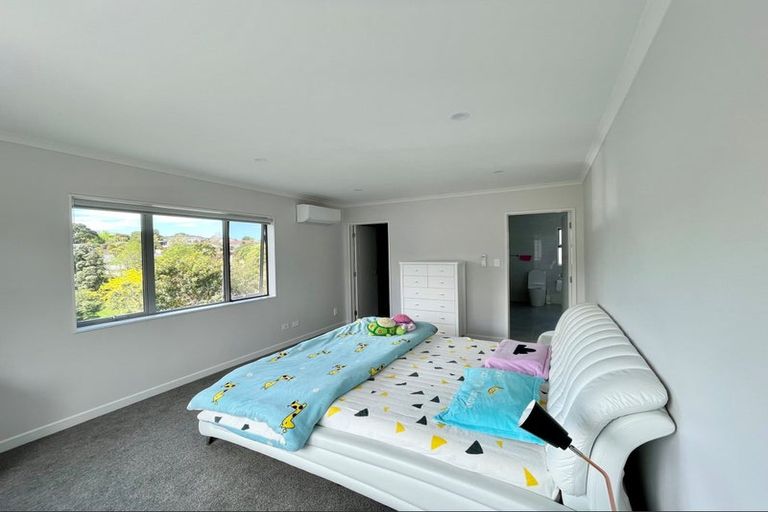 Photo of property in 116a Weatherly Road, Torbay, Auckland, 0630