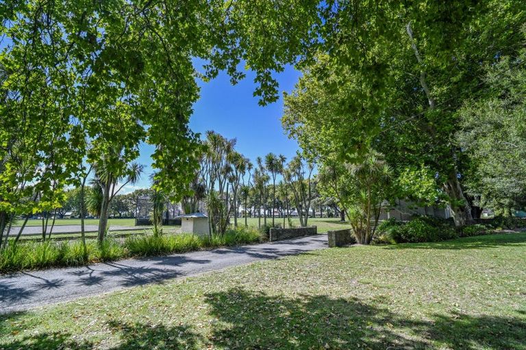 Photo of property in 709 Roberts Street, Hastings, 4122