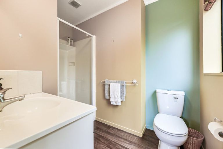 Photo of property in 4 Akona Lane, Hamilton East, Hamilton, 3216