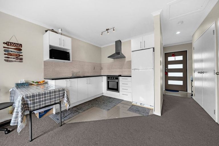 Photo of property in 56 Mili Way, Ranui, Auckland, 0612