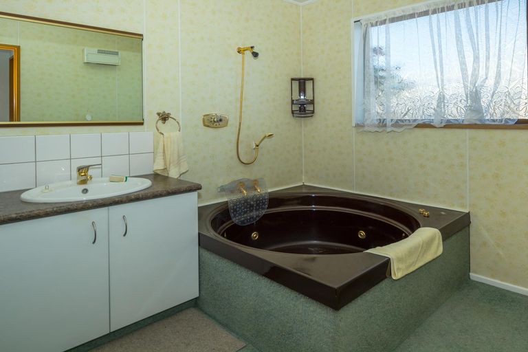 Photo of property in 35 Matilda Street, Seaview, Timaru, 7910