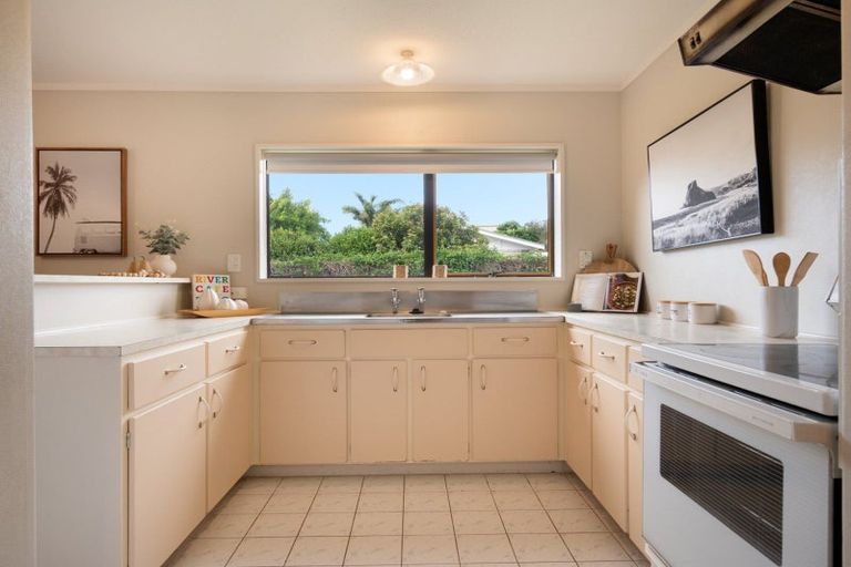 Photo of property in 10 Aintree Place, Mount Maunganui, 3116