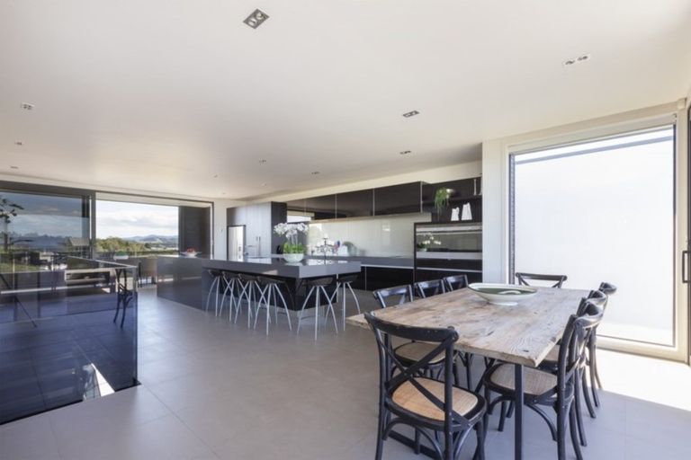 Photo of property in 48 Mangatawhiri Road, Omaha, 0986