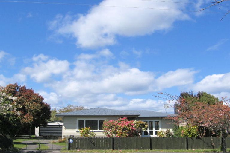 Photo of property in 82 Invergarry Road, Hilltop, Taupo, 3330