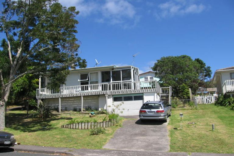 Photo of property in 97 Vandeleur Avenue, Birkdale, Auckland, 0626