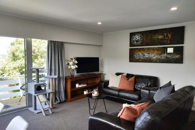 Photo of property in 4b Cedar Street, Maungaraki, Lower Hutt, 5010
