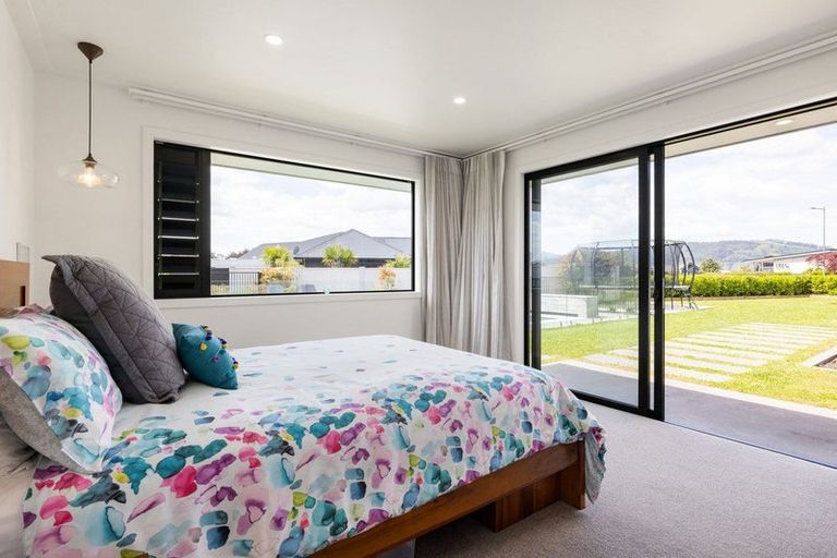 Photo of property in 2 Moemoea Place, Cambridge, 3434