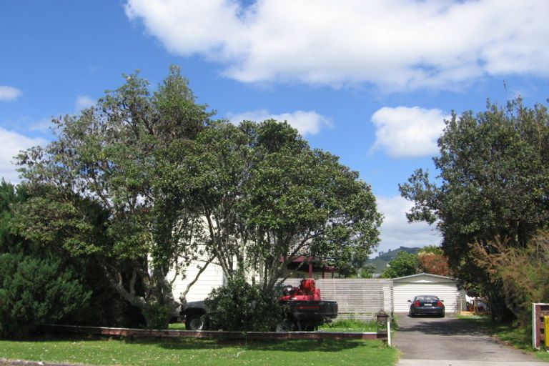 Photo of property in 16 Snell Crescent, Waihi Beach, 3611