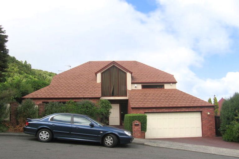 Photo of property in 4 Andaman Grove, Khandallah, Wellington, 6035