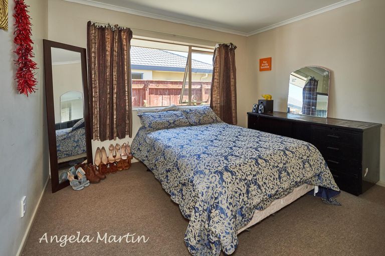 Photo of property in 24 Parnell Street, Fairfield, Lower Hutt, 5011