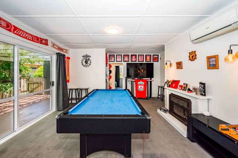 Photo of property in 3 Moa Road, Raumati Beach, Paraparaumu, 5032