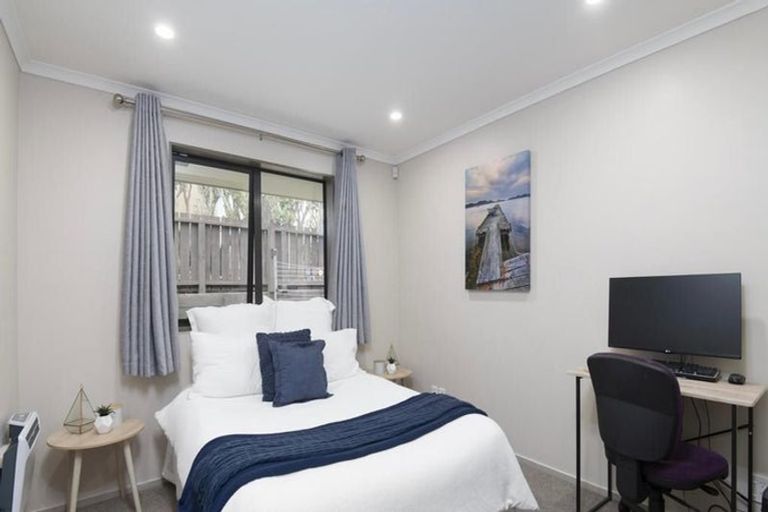 Photo of property in 30 Cedarwood Street, Woodridge, Wellington, 6037