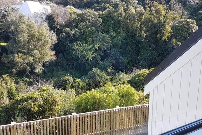 Photo of property in 9/109 Westchester Drive, Churton Park, Wellington, 6037