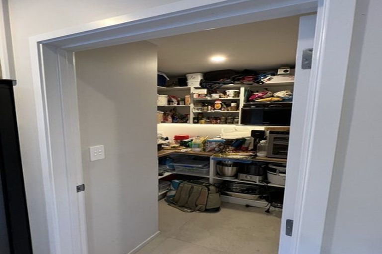 Photo of property in 19 Pouate Way, Waiuku, 2123