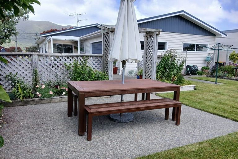 Photo of property in 47 Trafalgar Street, Waterloo, Lower Hutt, 5011