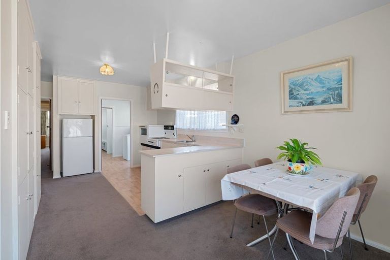 Photo of property in 146 Springs Road, Hornby, Christchurch, 8042