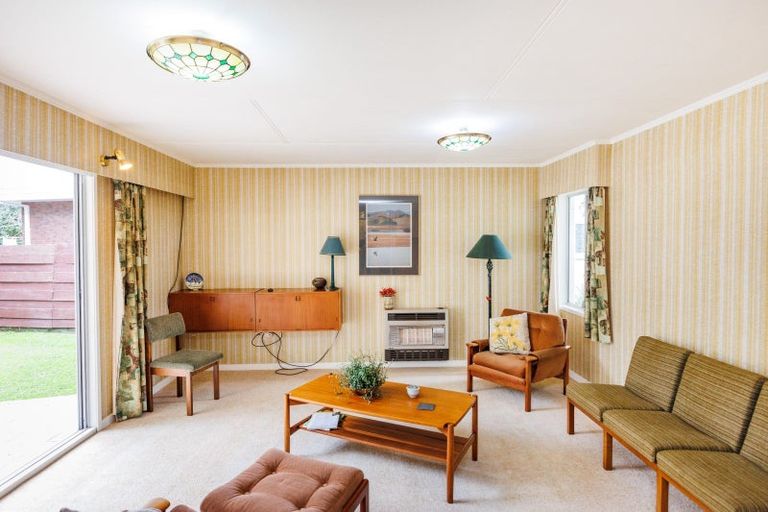 Photo of property in 5 Anaru Place, Awapuni, Palmerston North, 4412