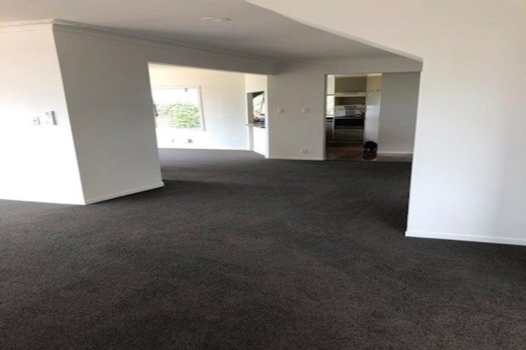 Photo of property in 4 Beatrice Avenue, Hillcrest, Auckland, 0627