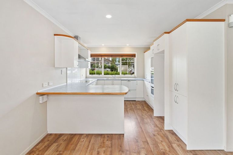 Photo of property in 11 Albert Street, Pukekohe, 2120