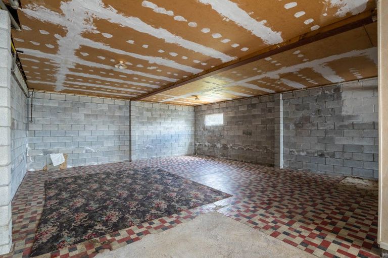 Photo of property in 2 Erica Place, Bell Block, New Plymouth, 4312