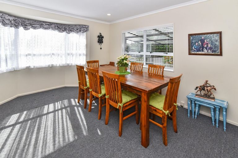 Photo of property in 2b Cliff Road, Papakura, 2110