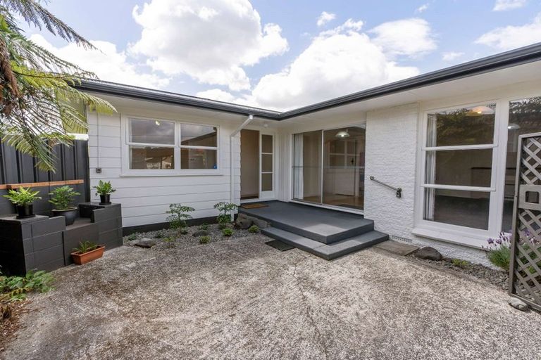 Photo of property in 5 Pedlar Street, Mangakakahi, Rotorua, 3015