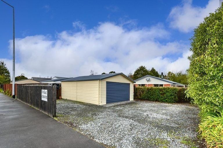 Photo of property in 683 Main South Road, Islington, Christchurch, 8042