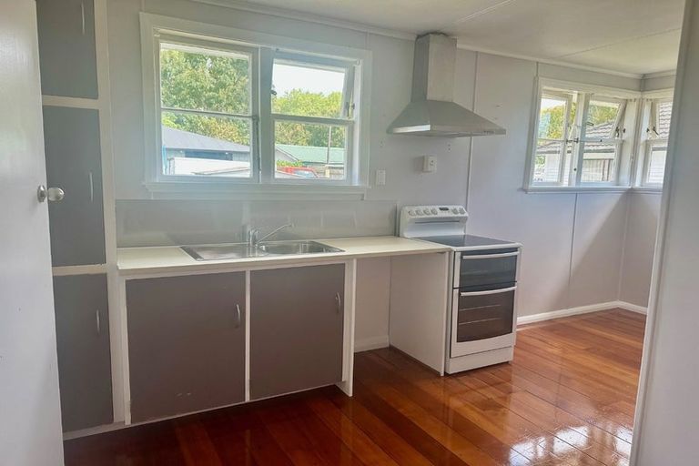 Photo of property in 1 Craig Crescent, Morrinsville, 3300