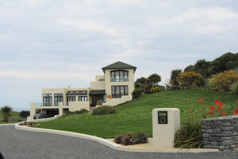 Photo of property in 306 Scarborough Street, Kaikoura, 7300