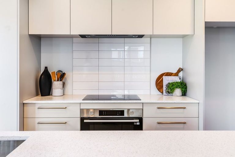 Photo of property in 4 Manaakitia Road, Karaka, 2124