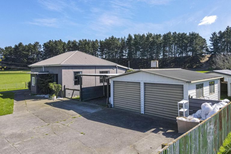 Photo of property in 4 Queen Street, Pareora, 7912